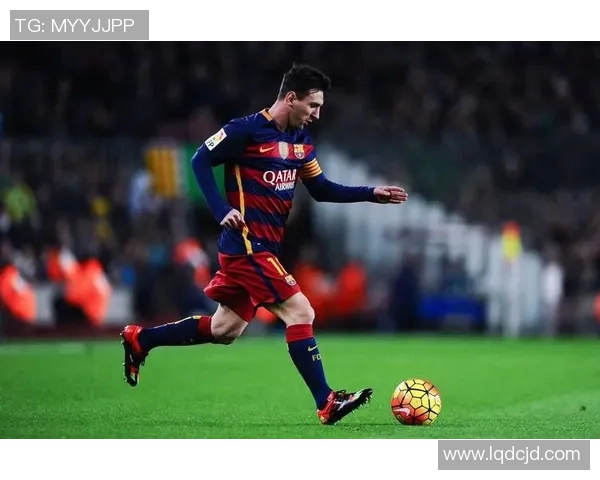 盘点世界四大足球巨星及其传奇成就解析 盘点世界四大足球巨星及其传奇成就解析